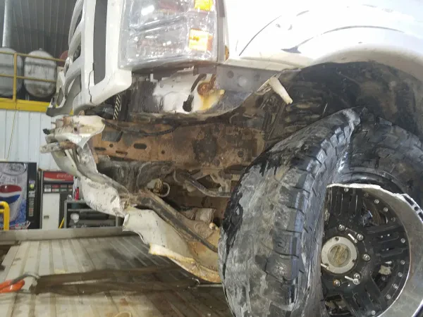 L.R. Vincent Truck & Services - photo 2