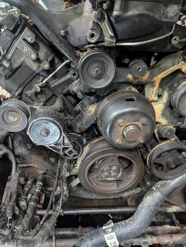 Floyd's Garage and Wrecker Service - photo 4