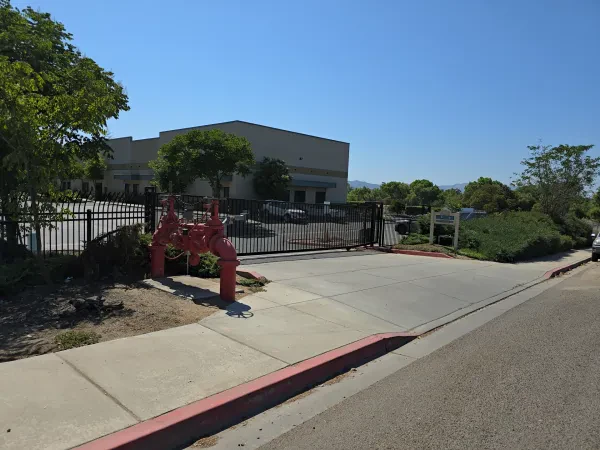 RV & Auto | Parts & Accessories Store - photo 4