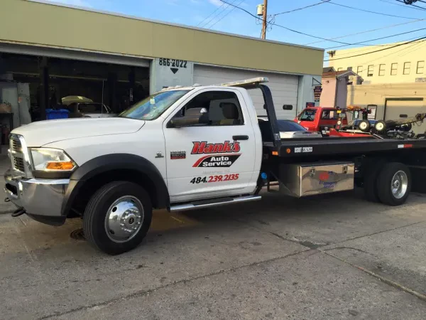 Hank's Auto Service - photo 2