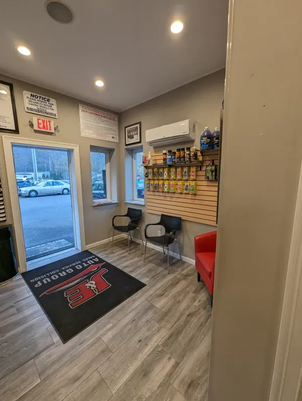 J & E Auto Body - photo 3