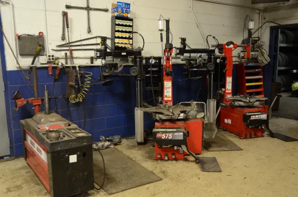 Erickson Auto Parts & Services - photo 4