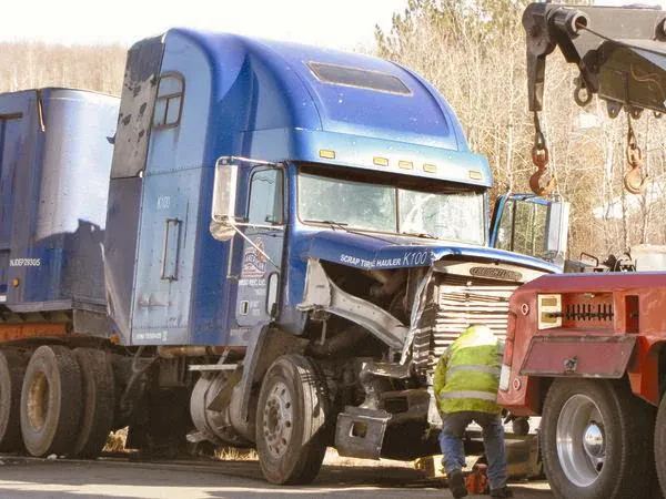 Crossroads Truck Repair - photo 4