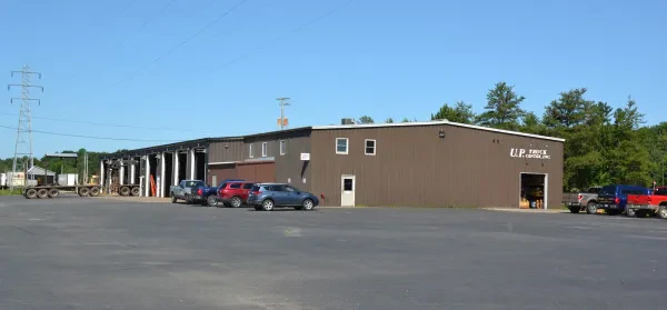 U P Truck Center Inc. - photo 3