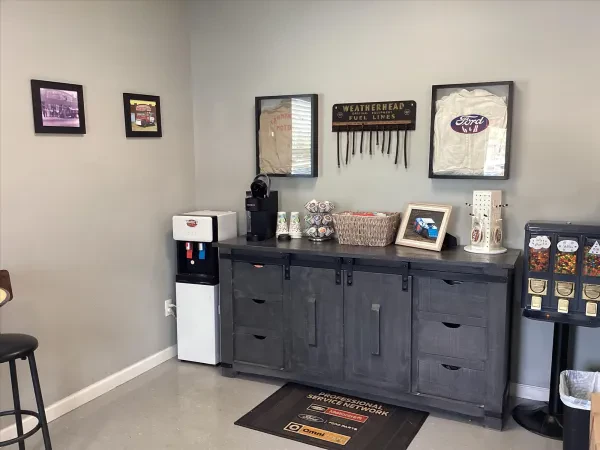 Wade's Auto Service - photo 3