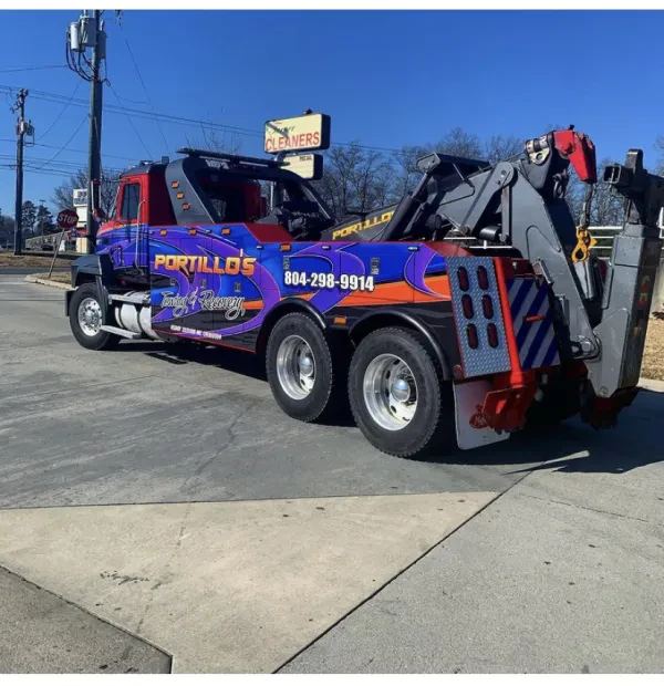 Portillo’s Towing & Heavy duty recovery truck repair - photo 4