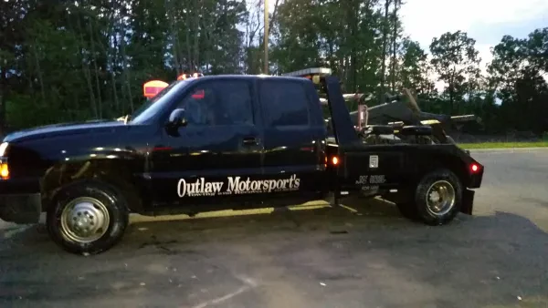 Outlaw Motorsports Towing and Recovery - photo 4