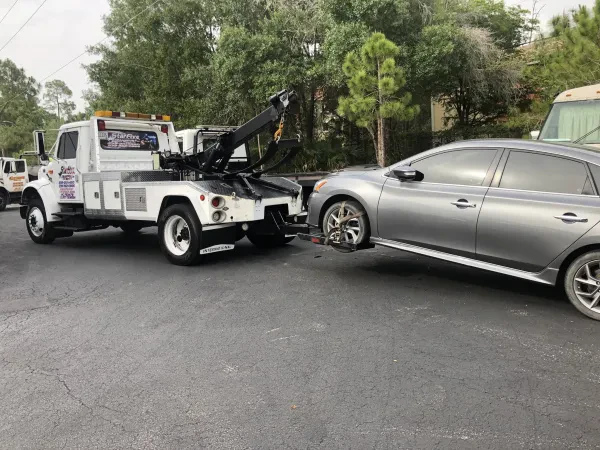 StarFive Towing, Transport, & Recovery - photo 3