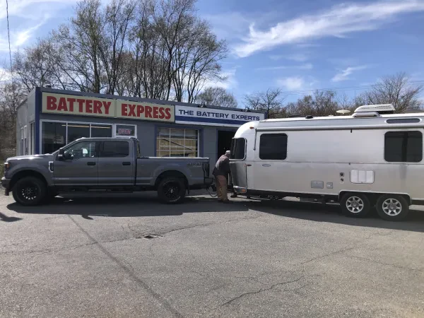 Battery Express - photo 2