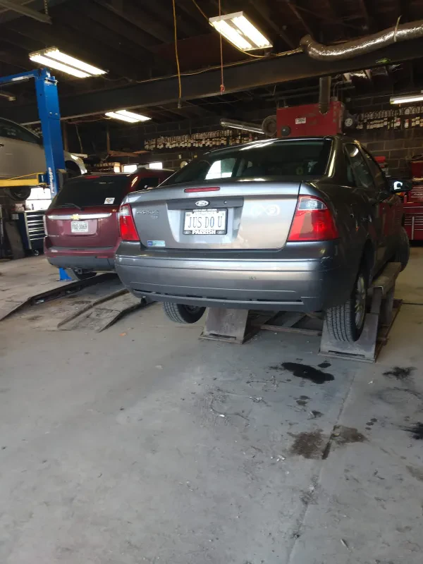 Duke's Auto Parts - photo 2