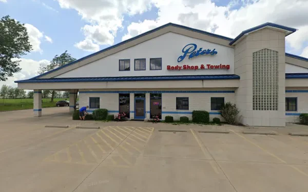 Peters Body Shop & Towing - photo 3