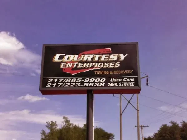 Courtesy Towing & Recovery - photo 2