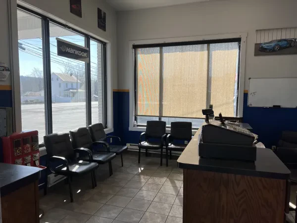 Lakeside Tire & Auto - photo 3
