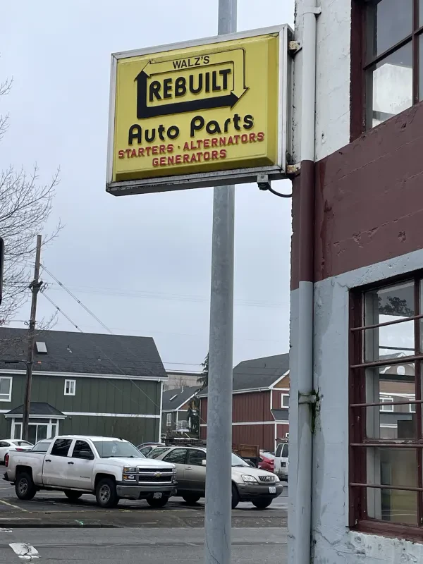 Walz's Rebuilt Auto Parts - photo 4