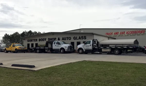 Gunter Body Shop | Auto Glass | Wrecker Service - photo 2