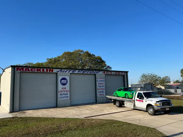 Macklin Towing Inc - photo 2