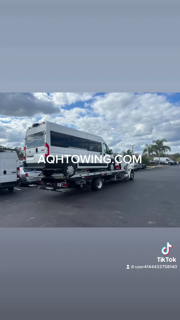 AQH TOWING - photo 2