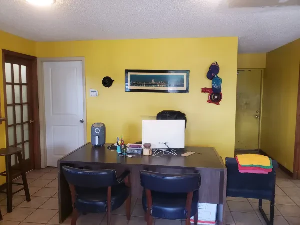 Family Auto Brokers Inc - photo 4