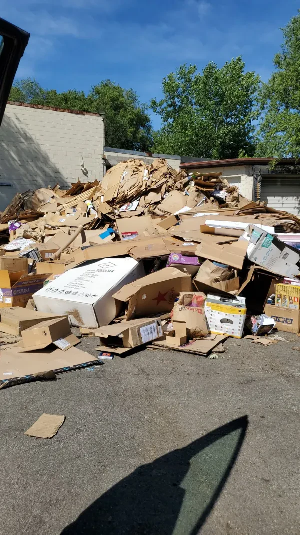 United Recycling Solutions LLC - photo 2