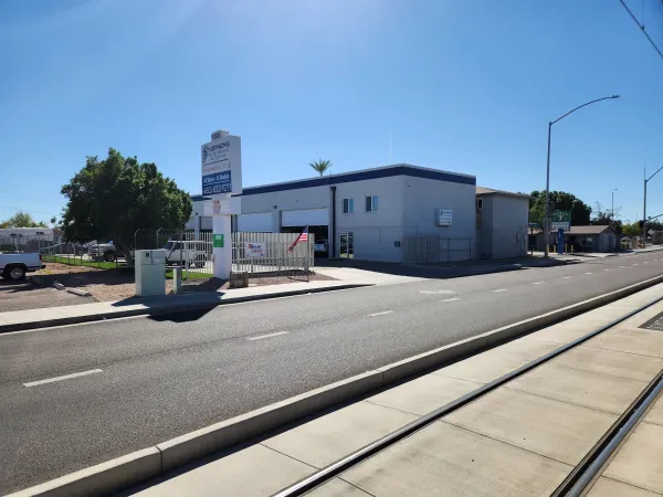Thompson's Auto Repair & Towing - photo 3