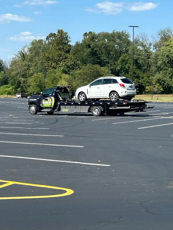 Brown's Automotive & Towing - photo 4