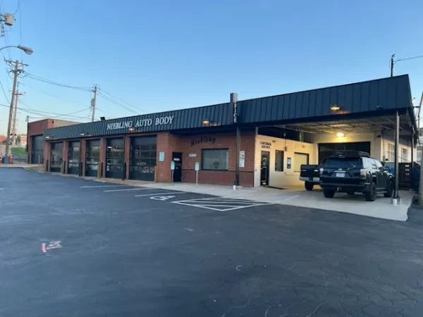 Niebling Auto Body Inc - photo 4