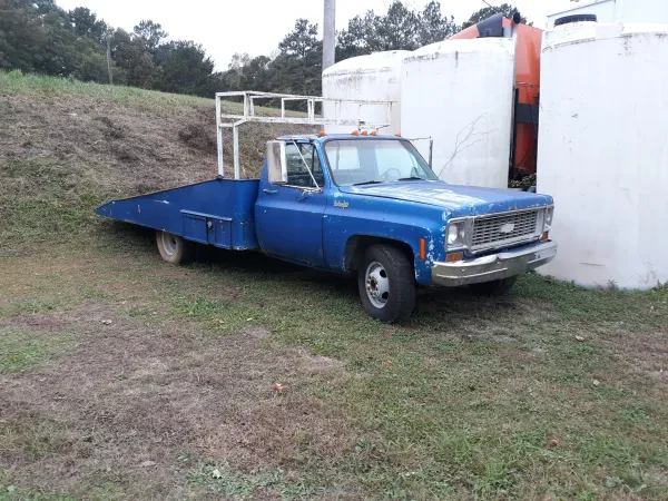 Brindle Brothers Auto Parts - photo 2