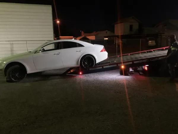 Downtown Motors Tow Service - photo 3