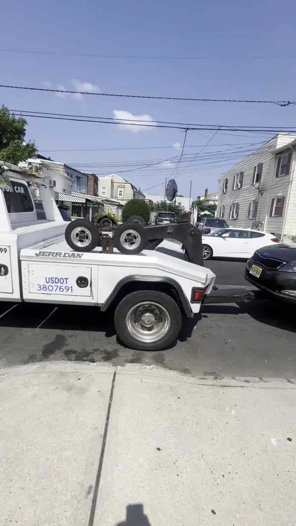 Hilber’s Towing & Recovery LLC - photo 2