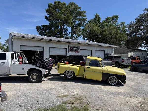 RJ’s Towing & Recovery - photo 3