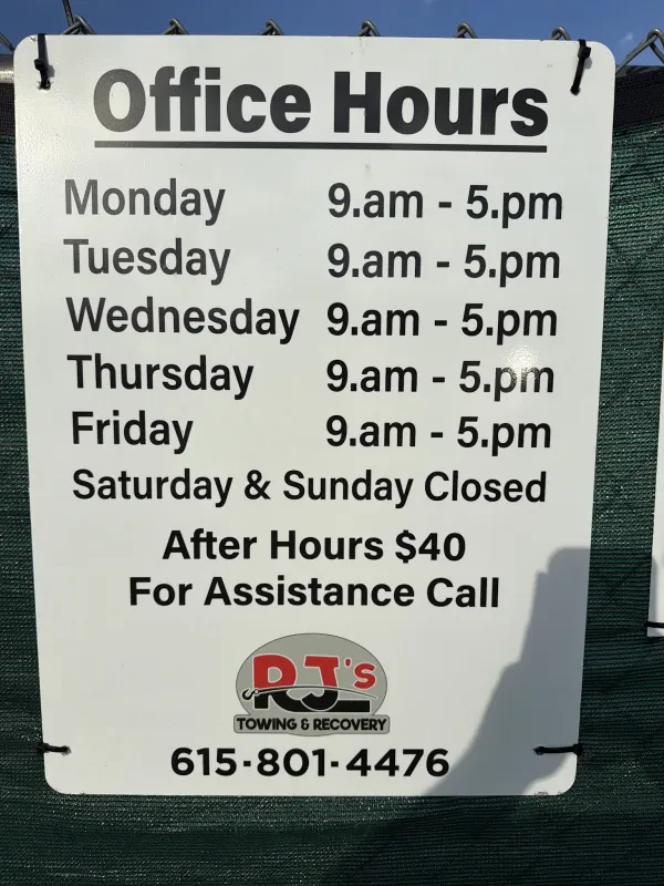 RJ’s Towing & Recovery - photo 4