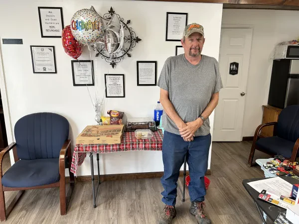 E-Z Ride Auto Sales & Service LLC - photo 2