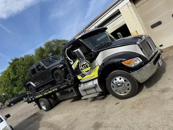 MTY Towing Inc - photo 2