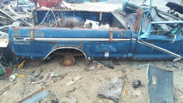 Thornton Auto Parts - photo 2