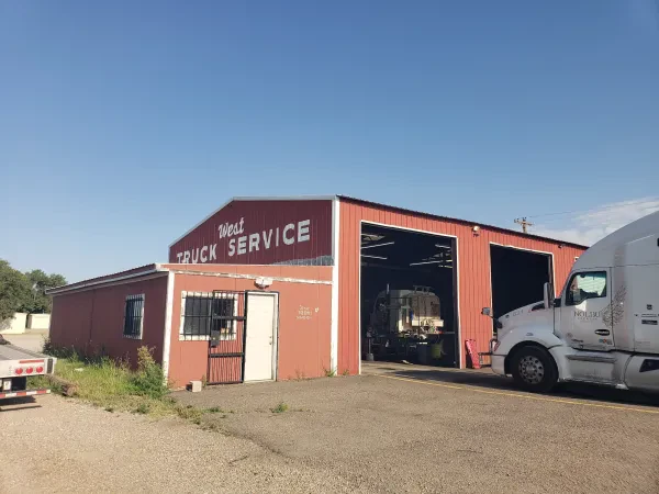West Truck Services Center - photo 2