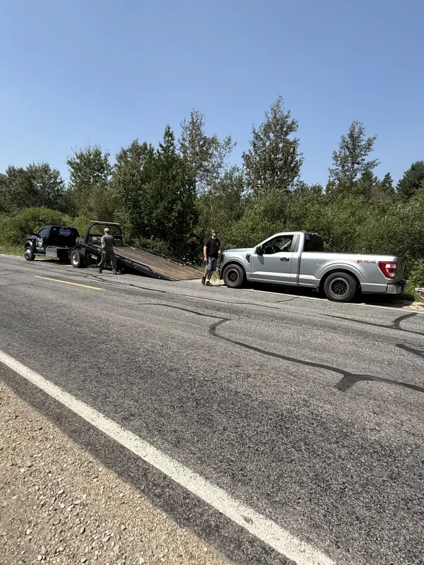 Vans Towing Manistee - photo 3