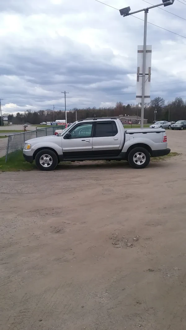 Expressway Auto Auction - photo 3