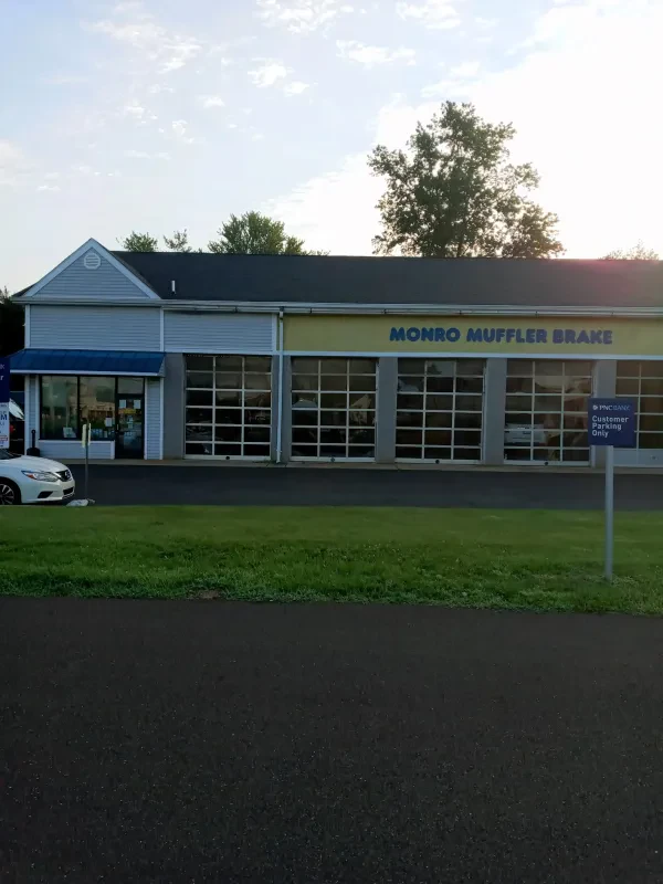 Monro Auto Service and Tire Centers - photo 2