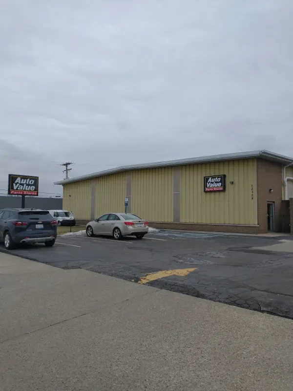 Auto Value Riverview - photo 2