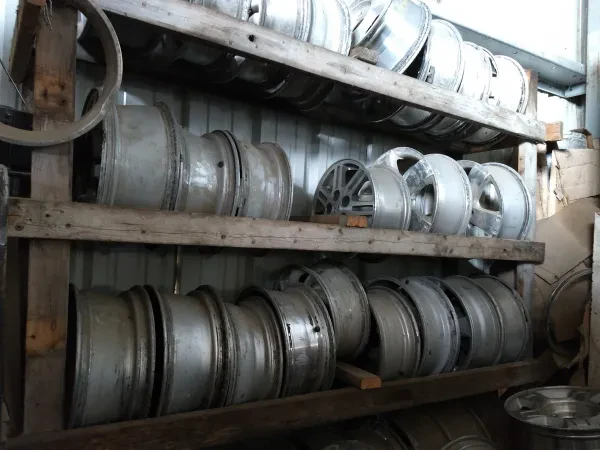 Tri-City Used Cars and Parts - photo 4