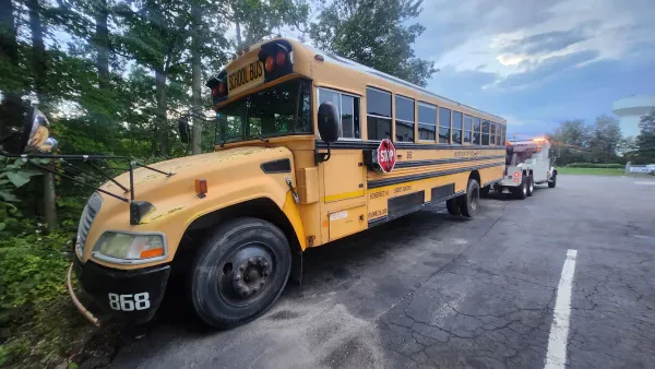 Hoover Truck & Bus Centers - photo 3