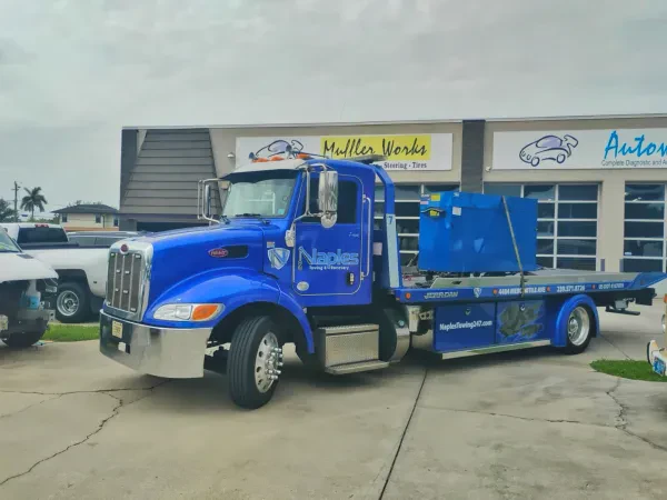 Naples Towing & Recovery - photo 4