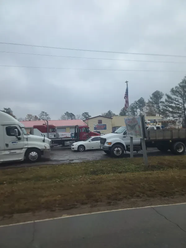 Capital City Towing - photo 3