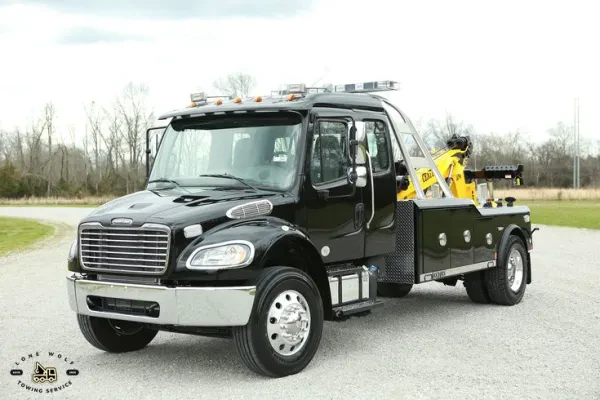 Lone Wolf Towing Service - photo 2