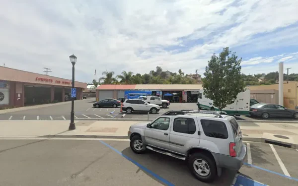 Richard's Automotive - photo 4