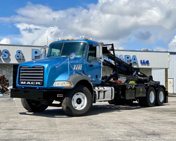 Trucks & Parts of Tampa - photo 4