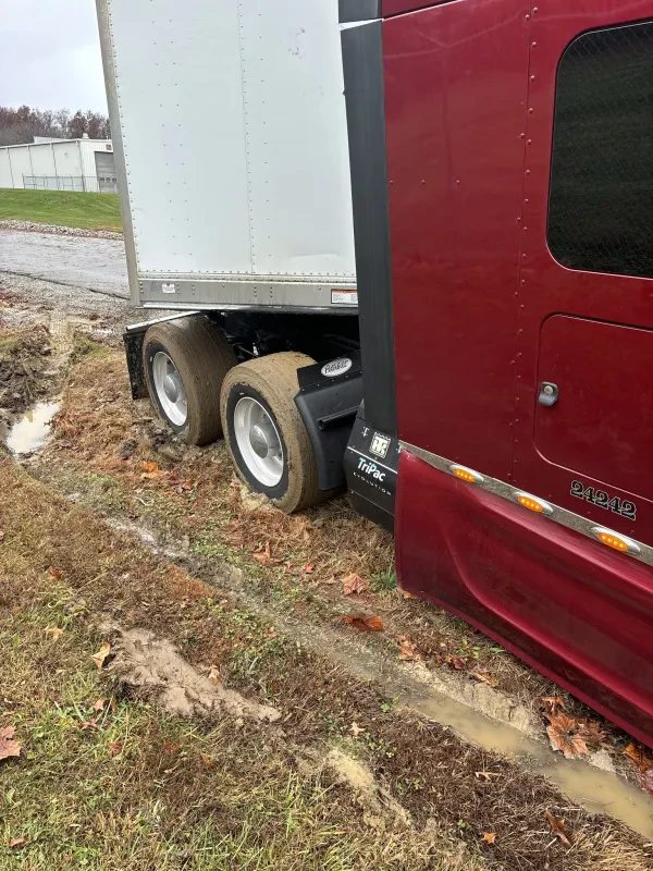 31 Wrecker Service - photo 2