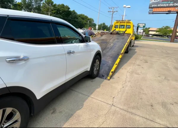 Tom's 24 Hour Towing Services - photo 3