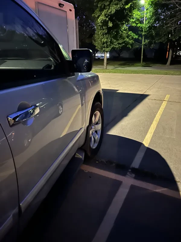 Tom's 24 Hour Towing Services - photo 4
