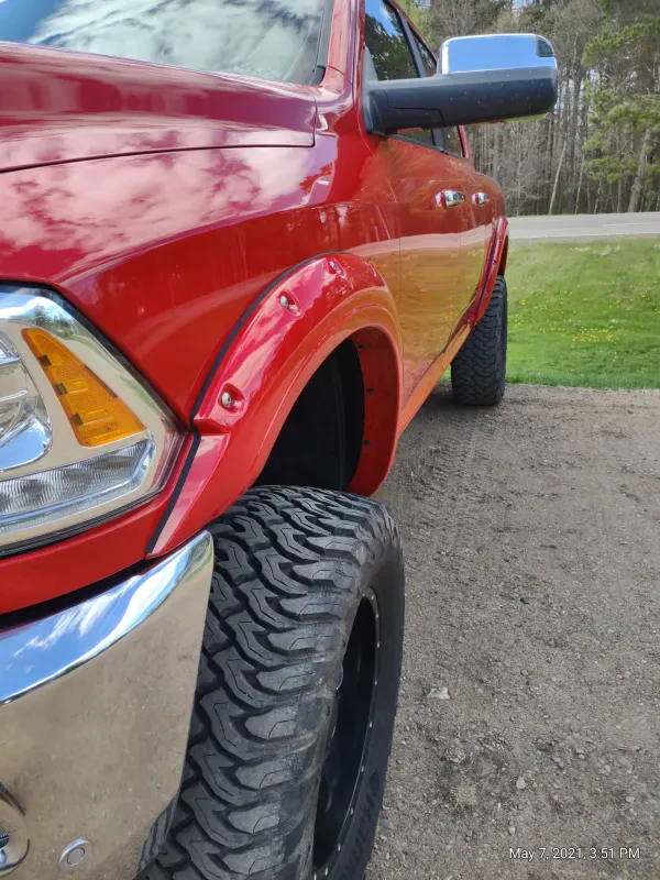 Pine Center Auto Body - photo 4